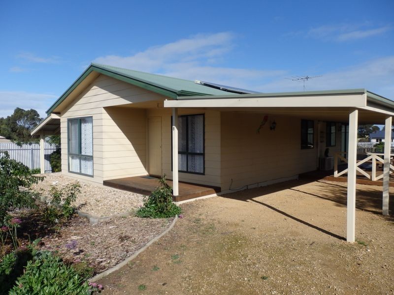 8 Watson Street, Milang SA 5256