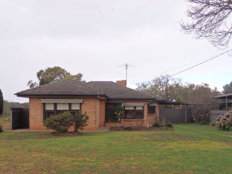 7 Hooper Road, Strathalbyn SA 5255
