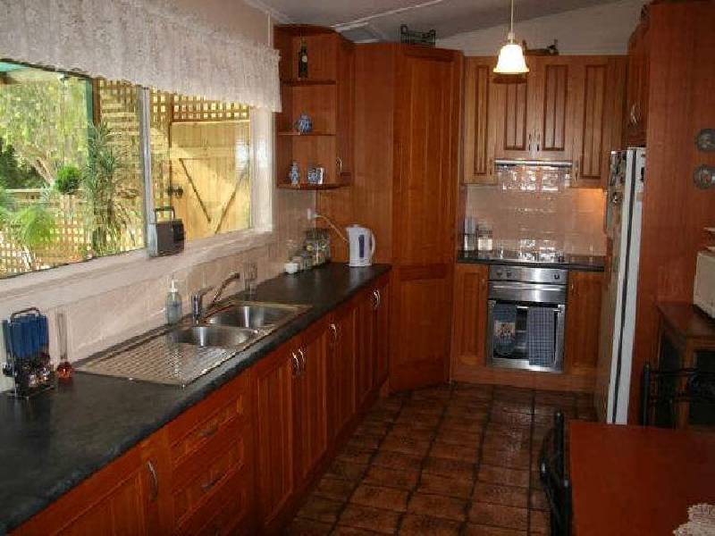 33 ADELAIDE ROAD, Strathalbyn SA 5255