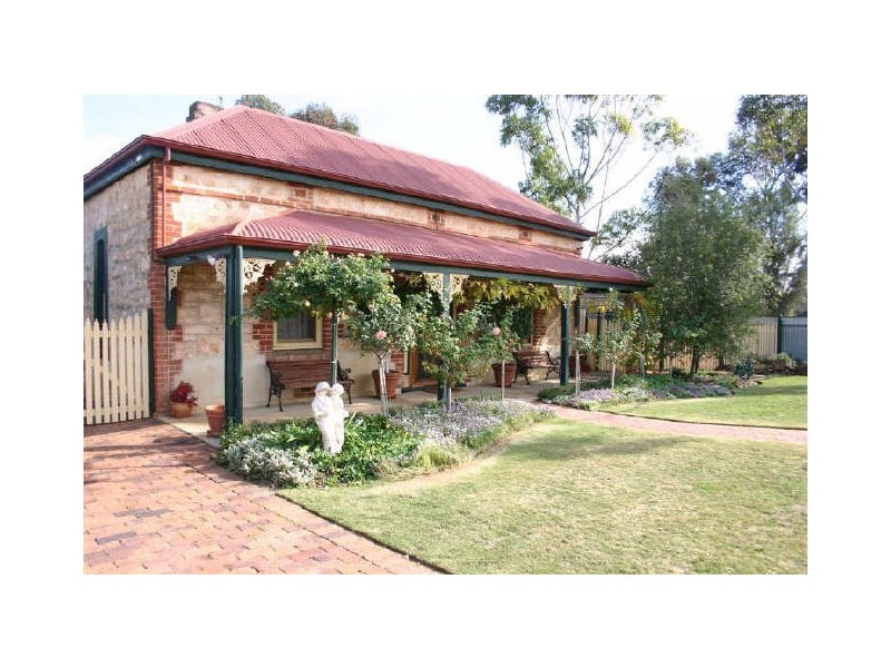 16 Lime Street, Strathalbyn SA 5255