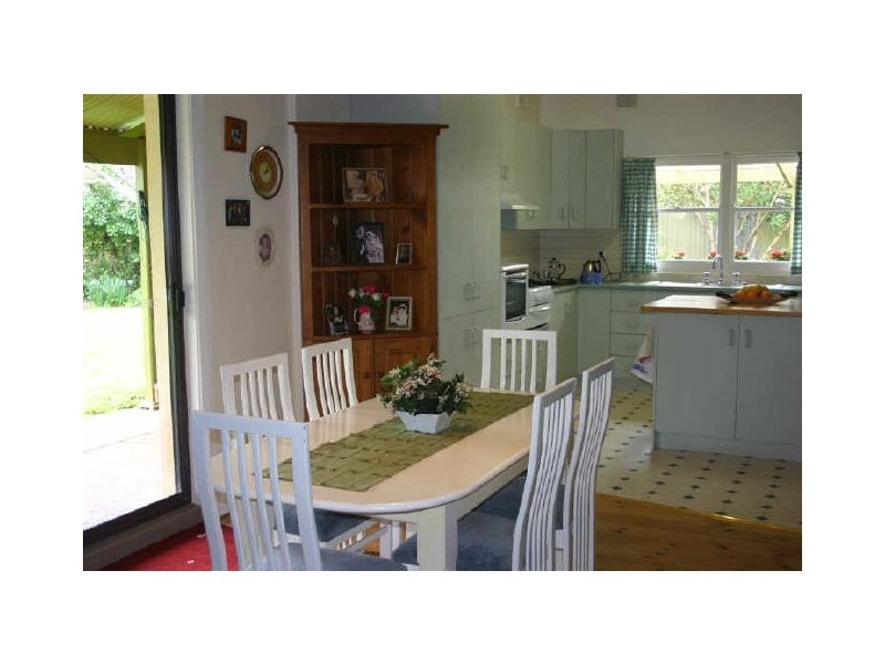 Hawkhurst 2/4 Angas Place, Strathalbyn SA 5255