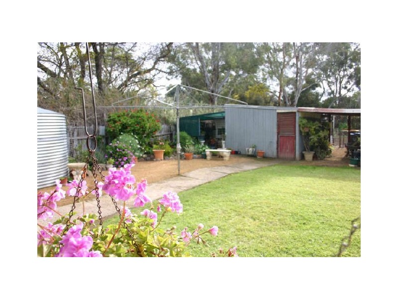 17 North Parade, Strathalbyn SA 5255