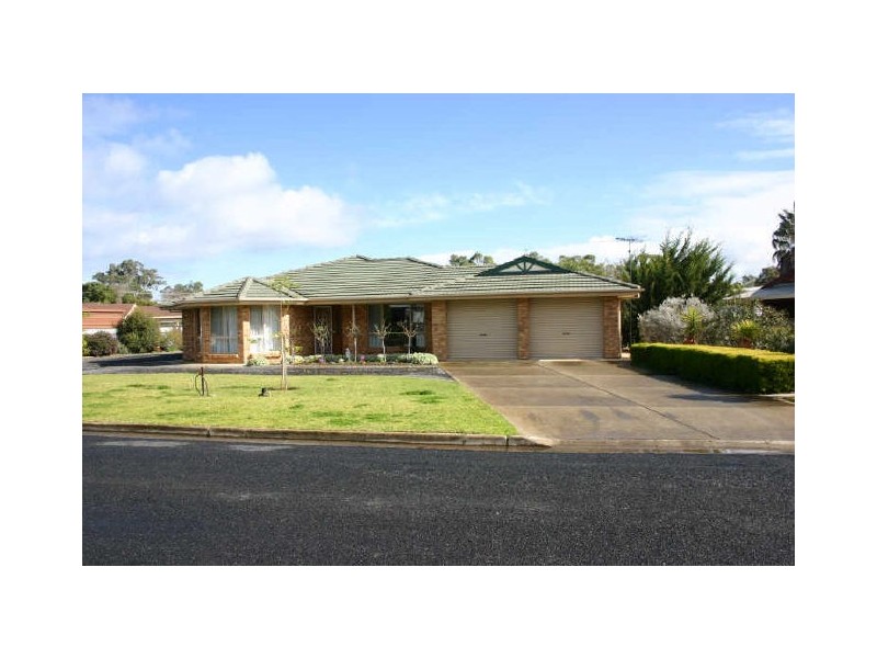4 STIRLING ROAD, Strathalbyn SA 5255