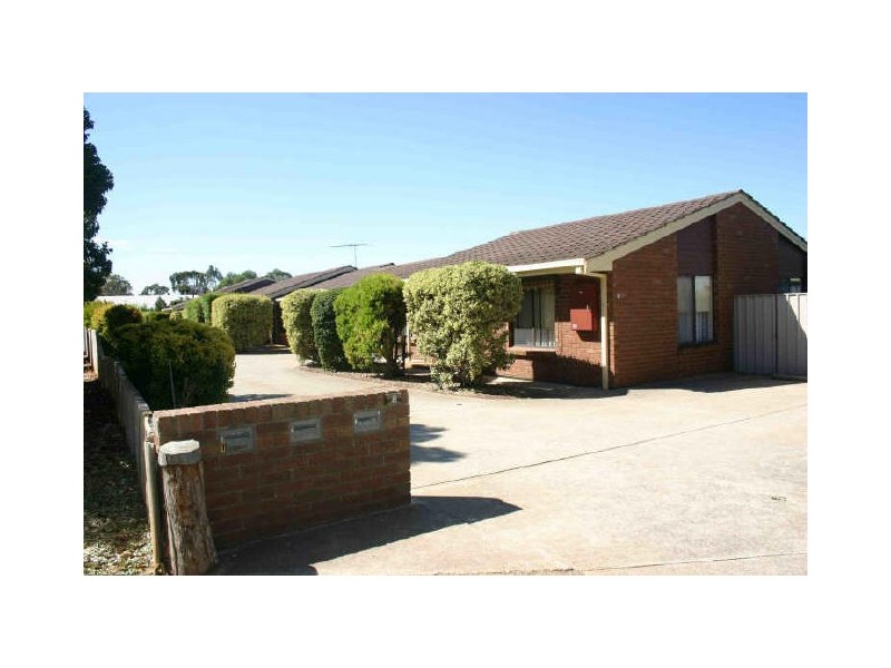 2/8 PARKER AVENUE, Strathalbyn SA 5255