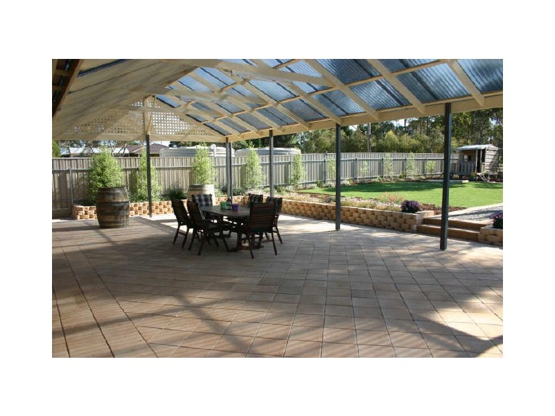 6 Blue Court, Strathalbyn SA 5255