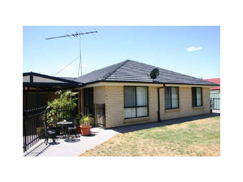 59 Parker Avenue, Strathalbyn SA 5255