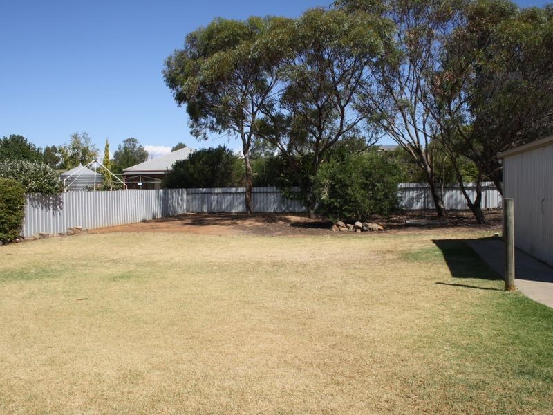 64 Ashbourne Road, Strathalbyn SA 5255