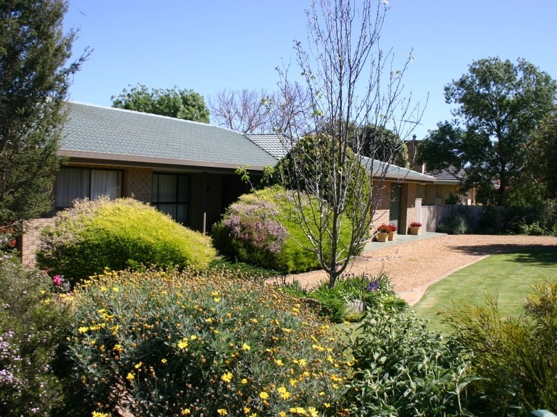 1 Grey Street, Strathalbyn SA 5255