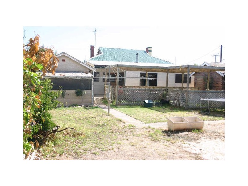 2 Sandergrove Road, Strathalbyn SA 5255