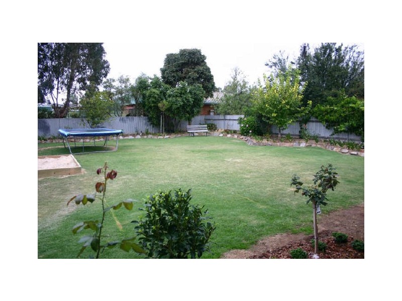 52 Ashbourne Road, Strathalbyn SA 5255