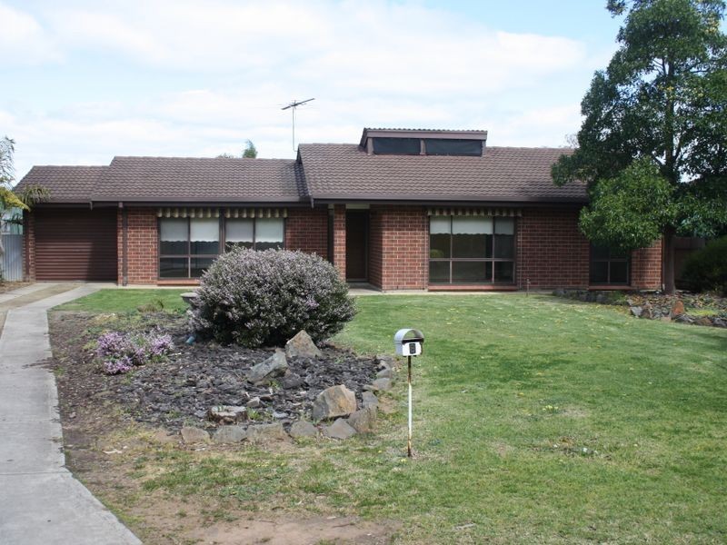8 Fairfield Drive, Strathalbyn SA 5255