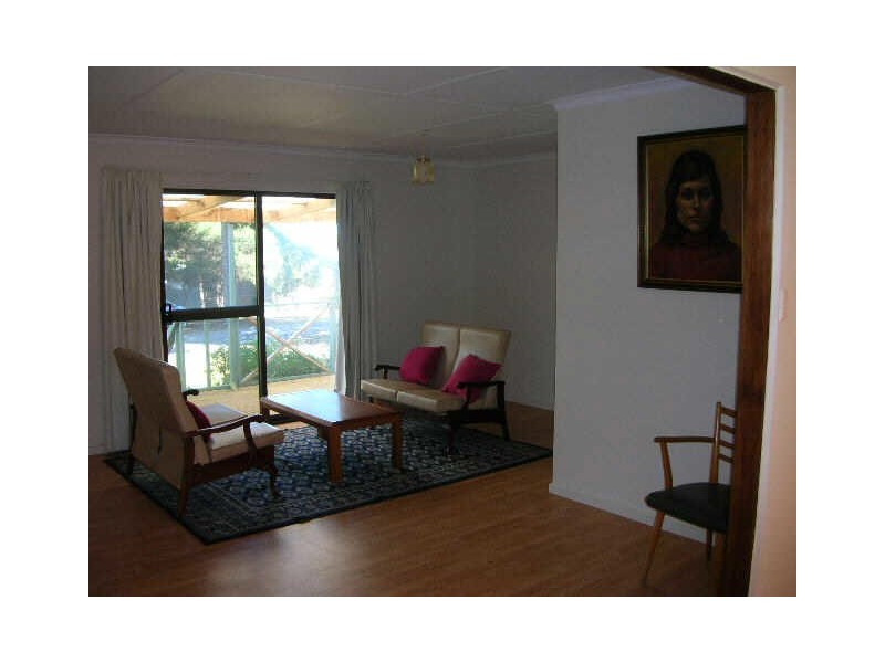 19 Luard Street, Milang SA 5256