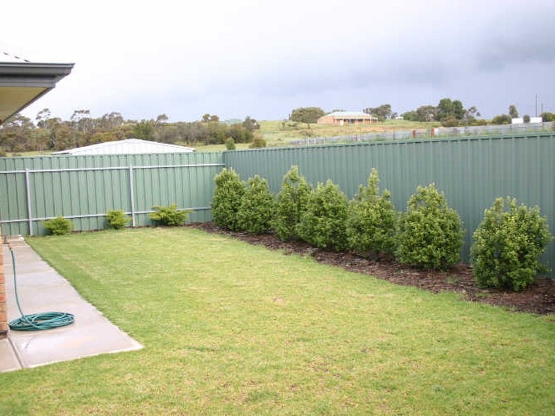 10 Strathoak Crescent, Strathalbyn SA 5255