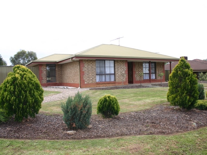 62 Marchant Road, Strathalbyn SA 5255