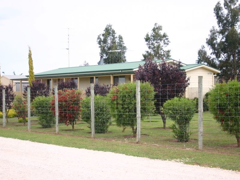 52 Sandergrove Road, Strathalbyn SA 5255