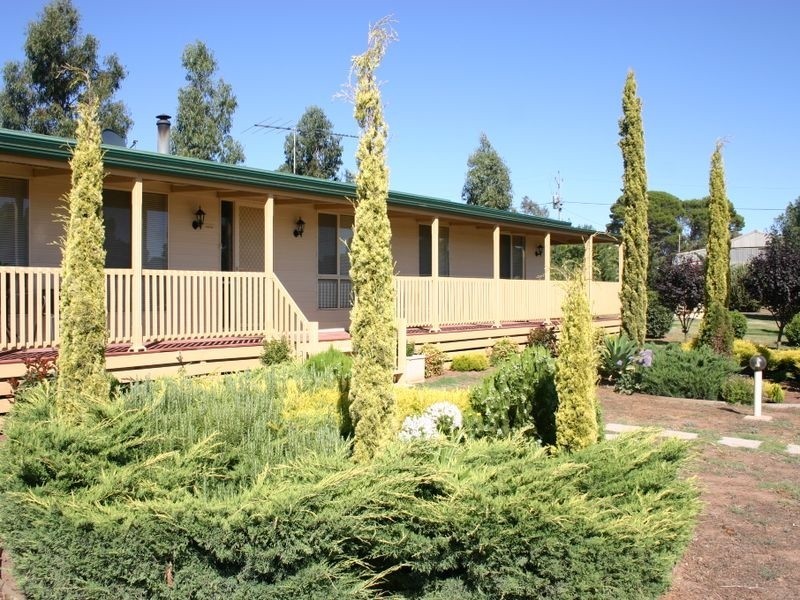 52 Sandergrove Road, Strathalbyn SA 5255