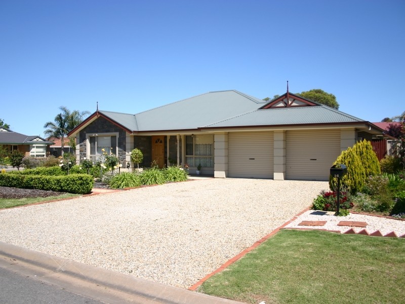 16 Garwood Avenue, Strathalbyn SA 5255