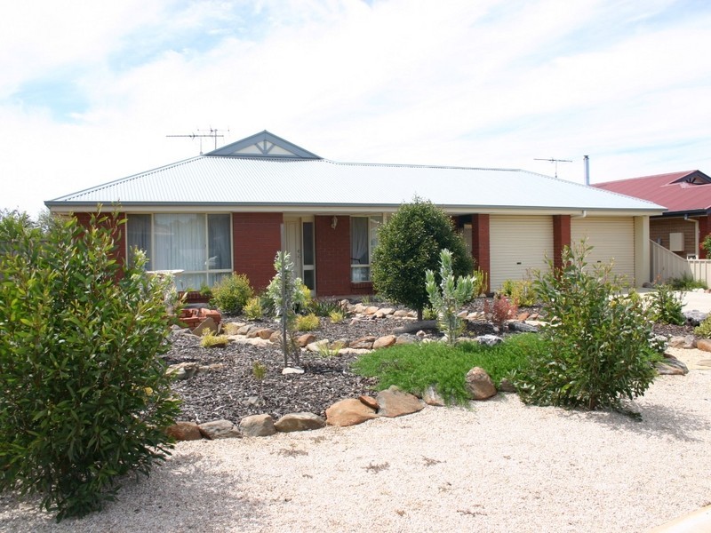 12 Montrose Avenue, Strathalbyn SA 5255