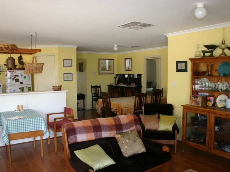 12 Montrose Avenue, Strathalbyn SA 5255