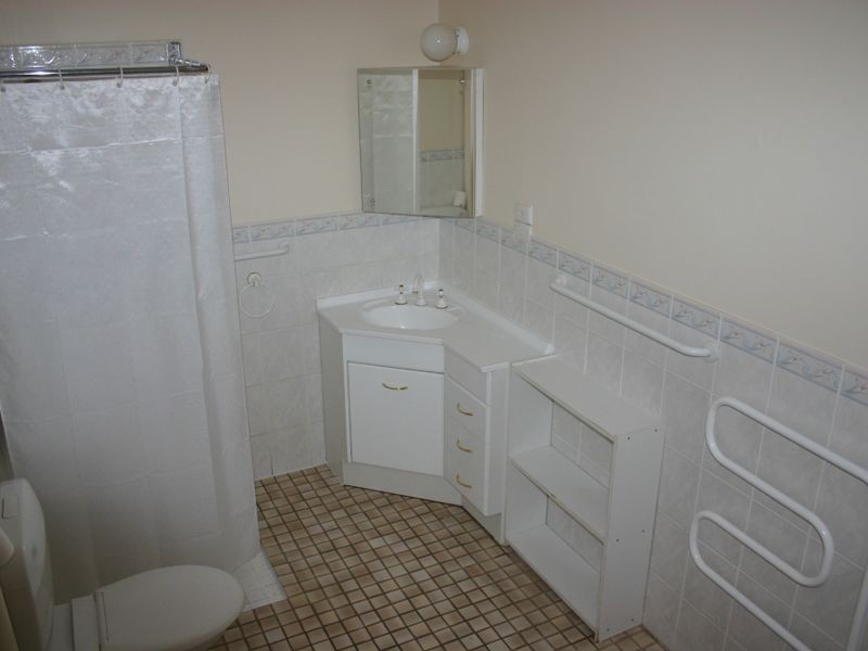 4 2 A Angas Place, Strathalbyn SA 5255