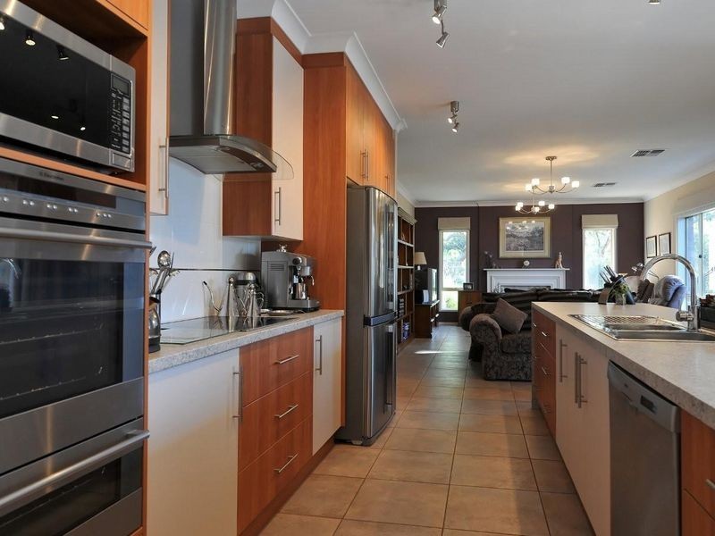 2A Love Avenue, Strathalbyn SA 5255