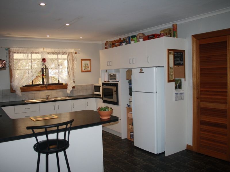 13 Kerslake Court, Strathalbyn SA 5255