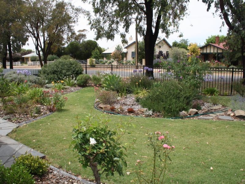 28 Hooper Road, Strathalbyn SA 5255