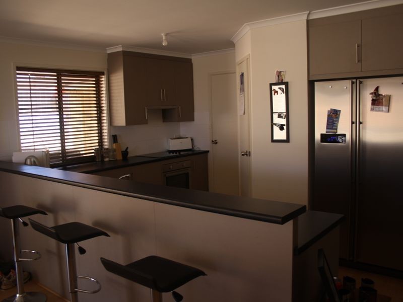 15 Field Drive, Strathalbyn SA 5255