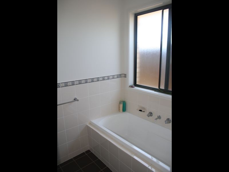 15 Field Drive, Strathalbyn SA 5255