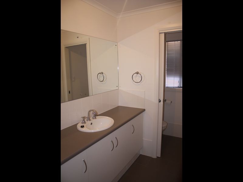 14 Strathford Way, Strathalbyn SA 5255