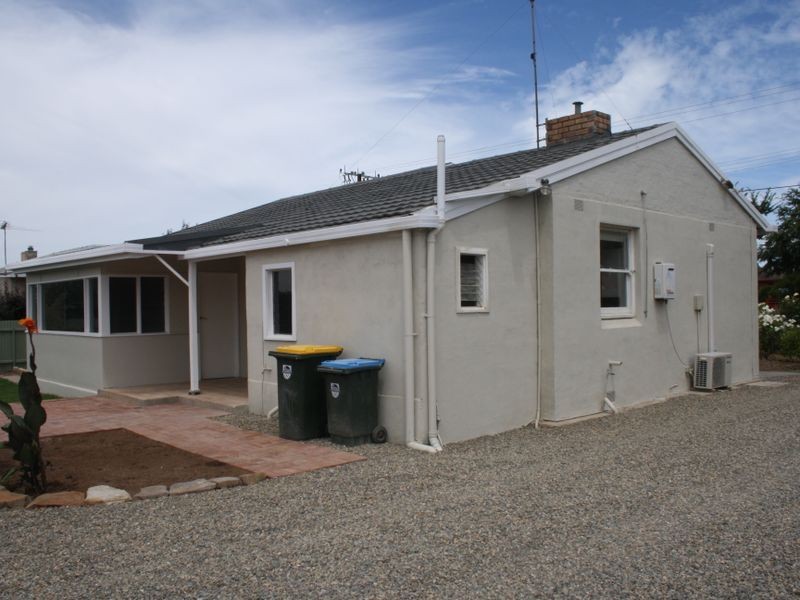18 Parker Avenue, Strathalbyn SA 5255