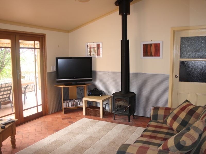 2 Stones Lane, Strathalbyn SA 5255