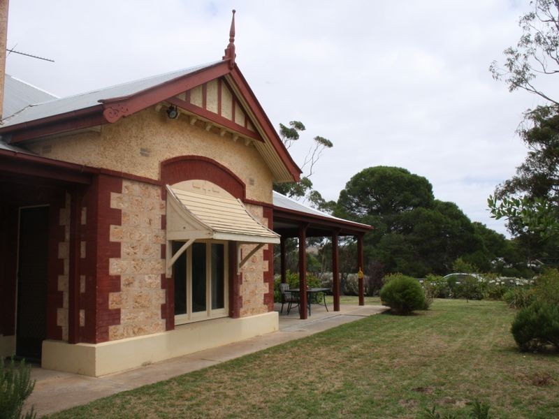 2 Stones Lane, Strathalbyn SA 5255