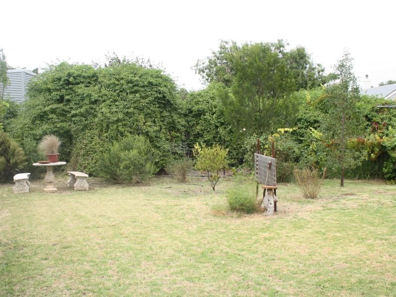 2 Stones Lane, Strathalbyn SA 5255