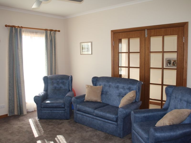59 Strathmont Drive, Strathalbyn SA 5255
