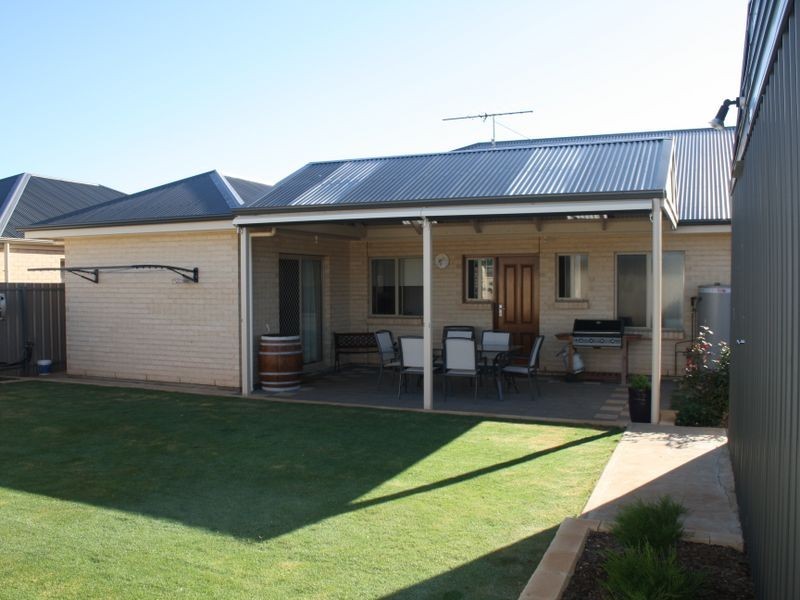 59 Strathmont Drive, Strathalbyn SA 5255