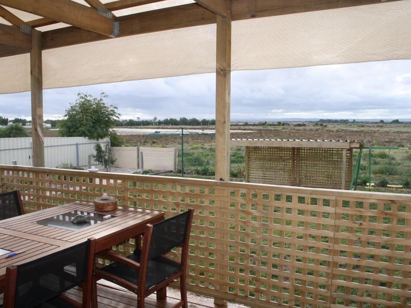 17 Marion Street, Milang SA 5256