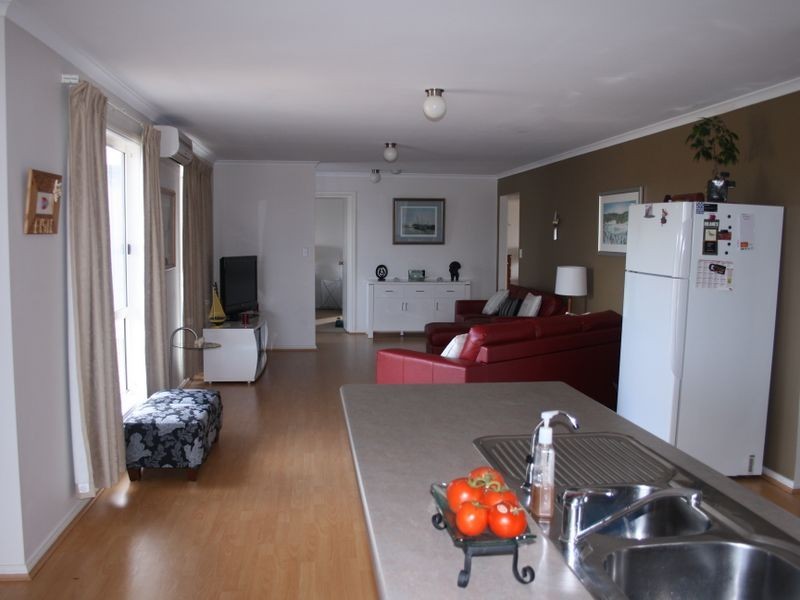 17 Marion Street, Milang SA 5256