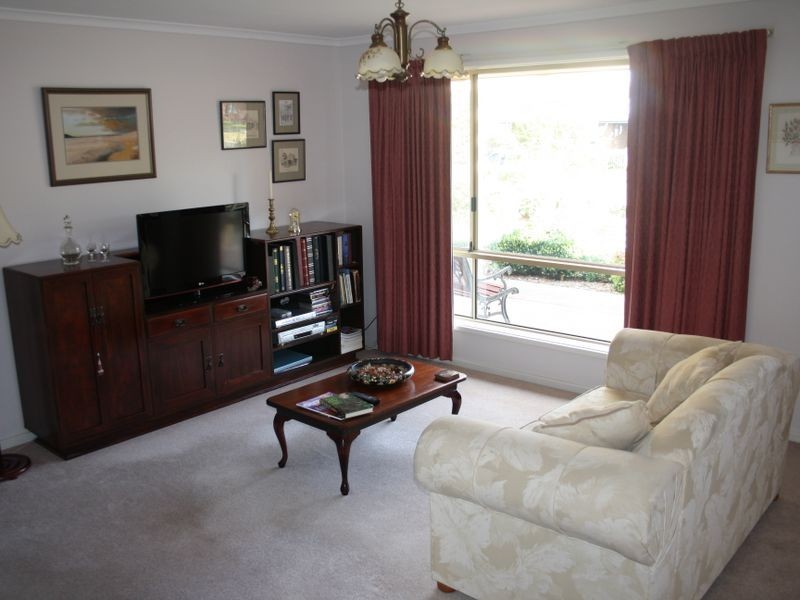 5 Burkett Drive, Strathalbyn SA 5255