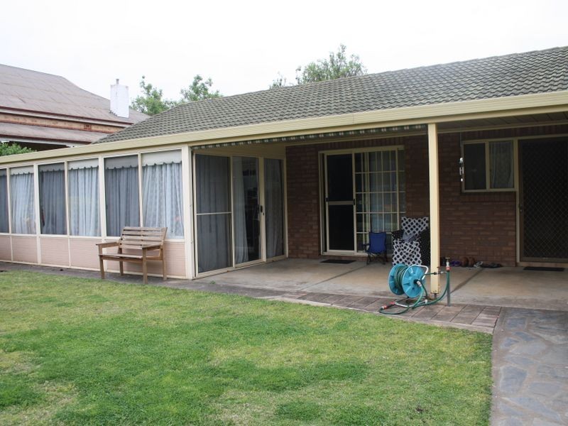 29 West Tce, Strathalbyn SA 5255