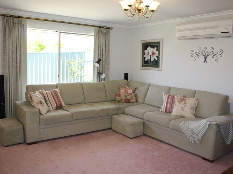 19 Strathford Way, Strathalbyn SA 5255