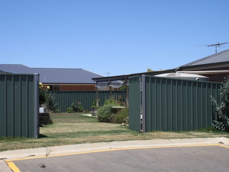 19 Strathford Way, Strathalbyn SA 5255