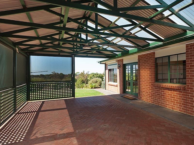 17 Gollan Ave, Strathalbyn SA 5255