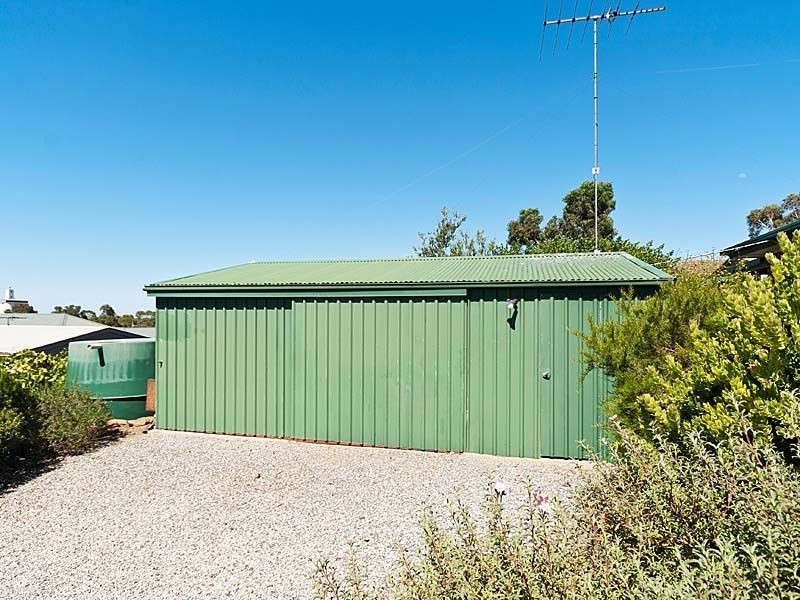 17 Gollan Ave, Strathalbyn SA 5255