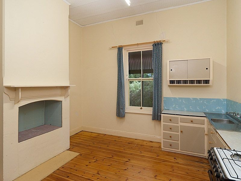 20 East Tce, Strathalbyn SA 5255