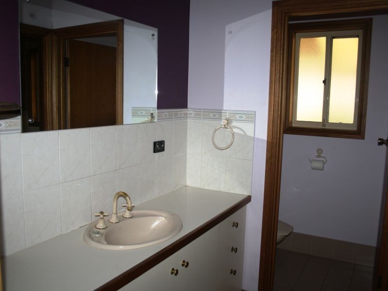 6 Burkett Drive, Strathalbyn SA 5255