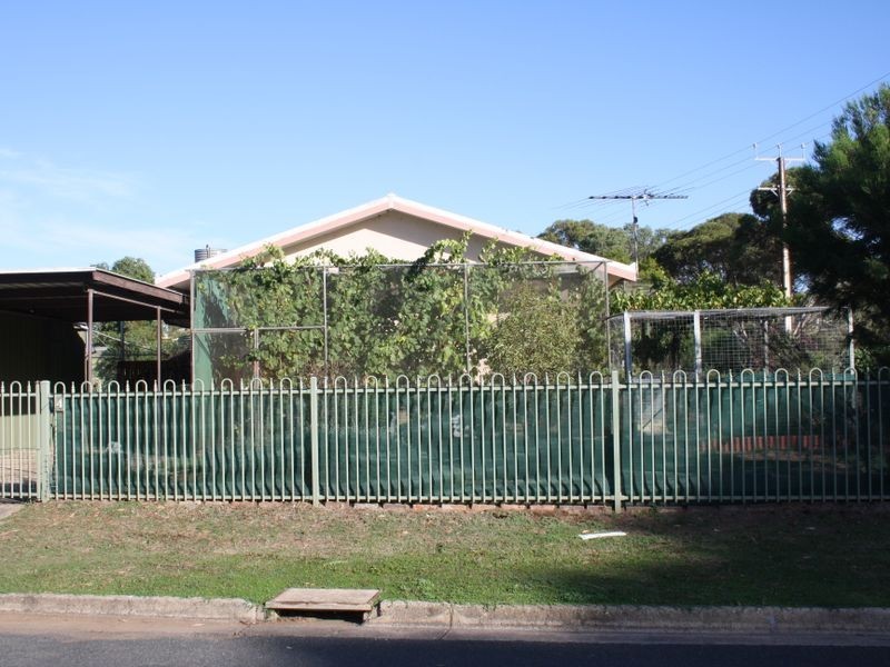 4 Fairfield Drive, Strathalbyn SA 5255