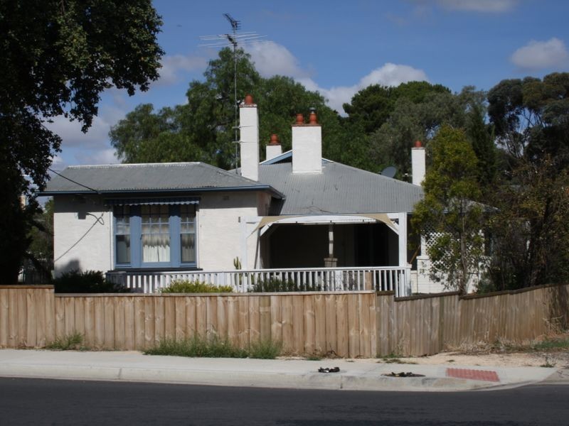 1 Sunter Street, Strathalbyn SA 5255