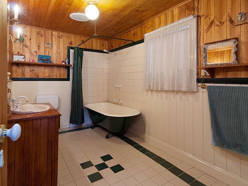 16 Murray Street, Strathalbyn SA 5255