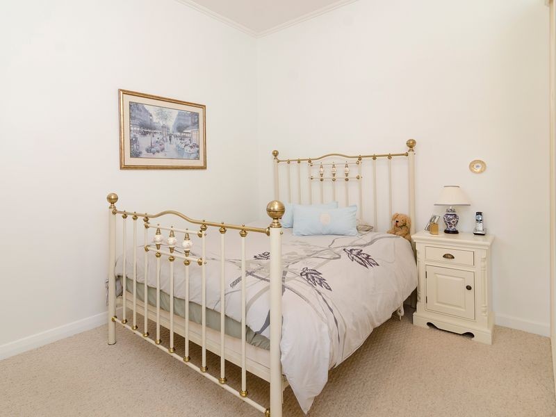 1 Angas Place, Strathalbyn SA 5255